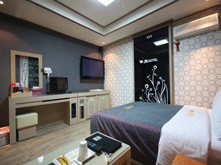 M Motel Pyeongtaek Dış mekan fotoğraf